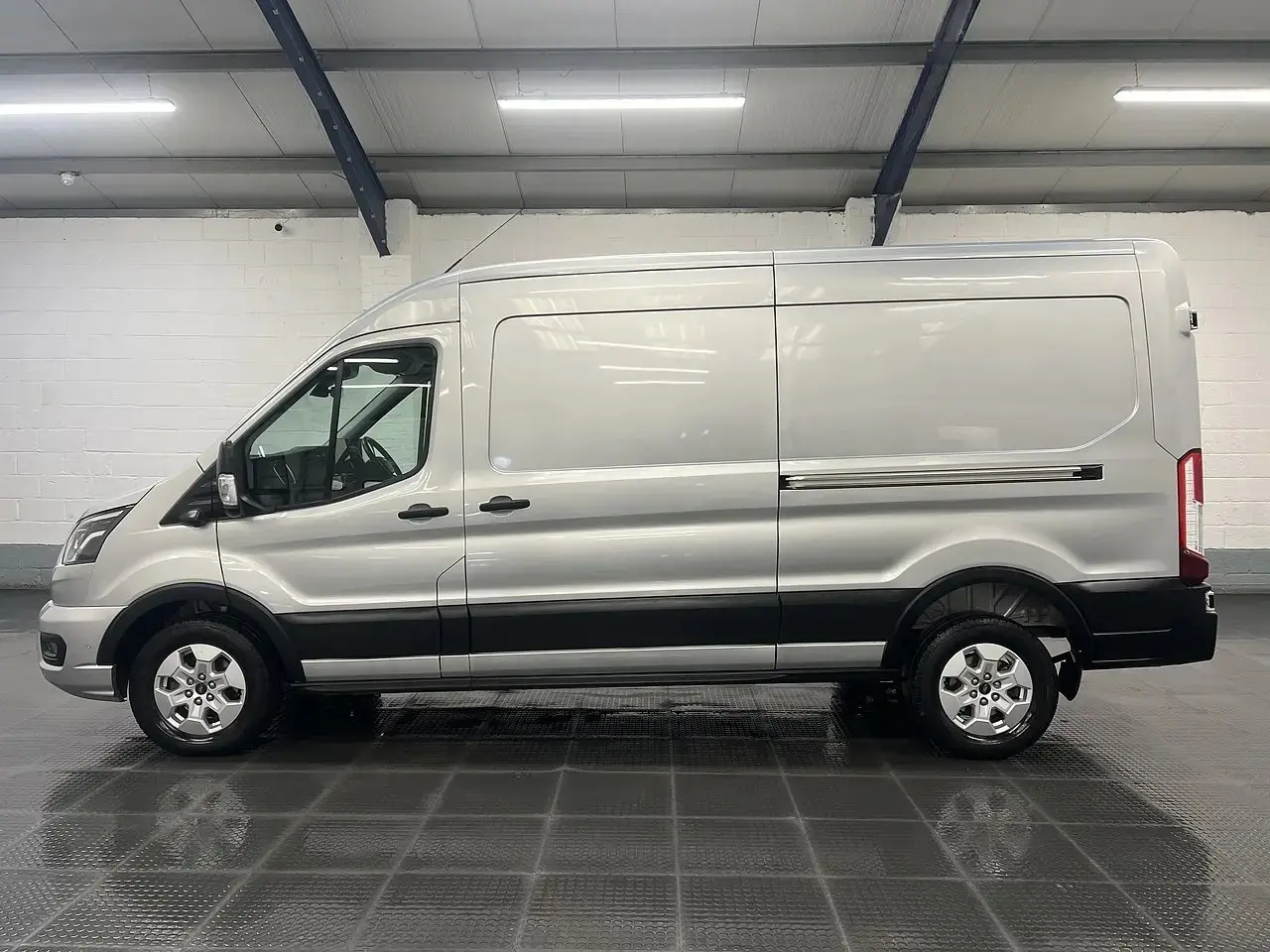 2025 Ford Transit