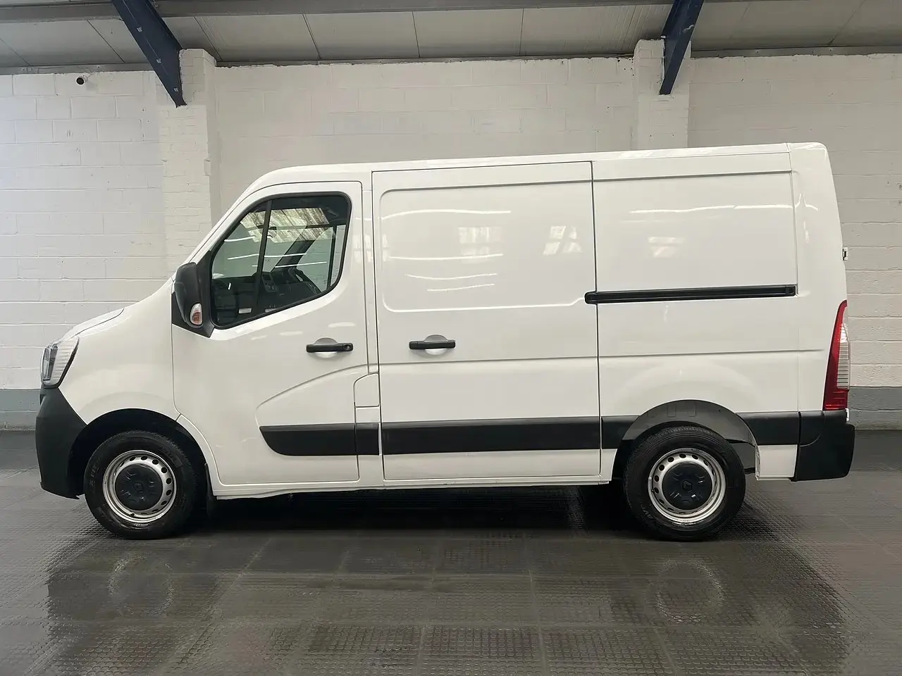 2023 Renault Master