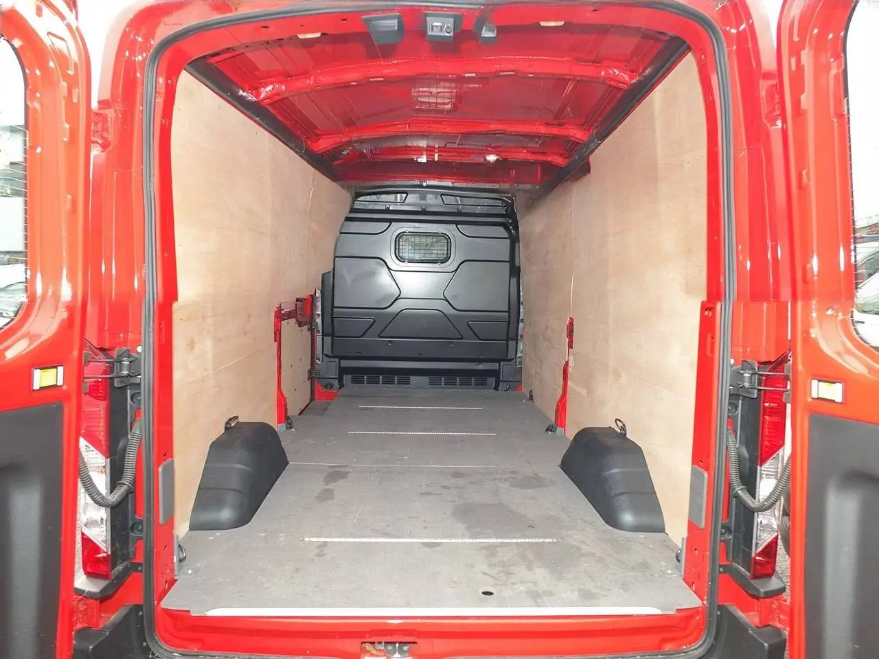 2025 Ford Transit, photo 2