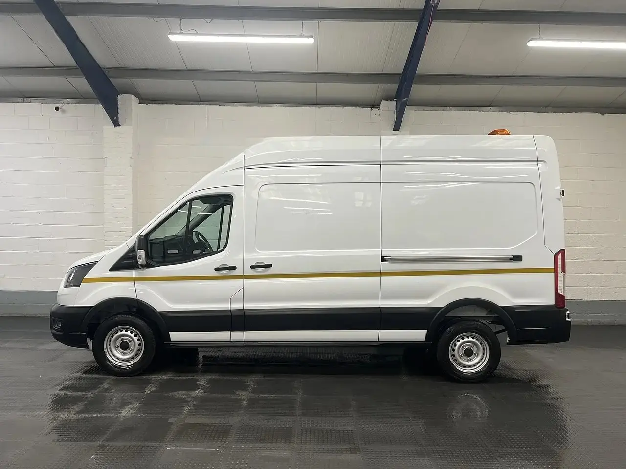 2023 Ford Transit