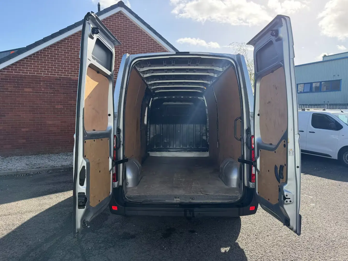 2022 Renault Master, photo 3