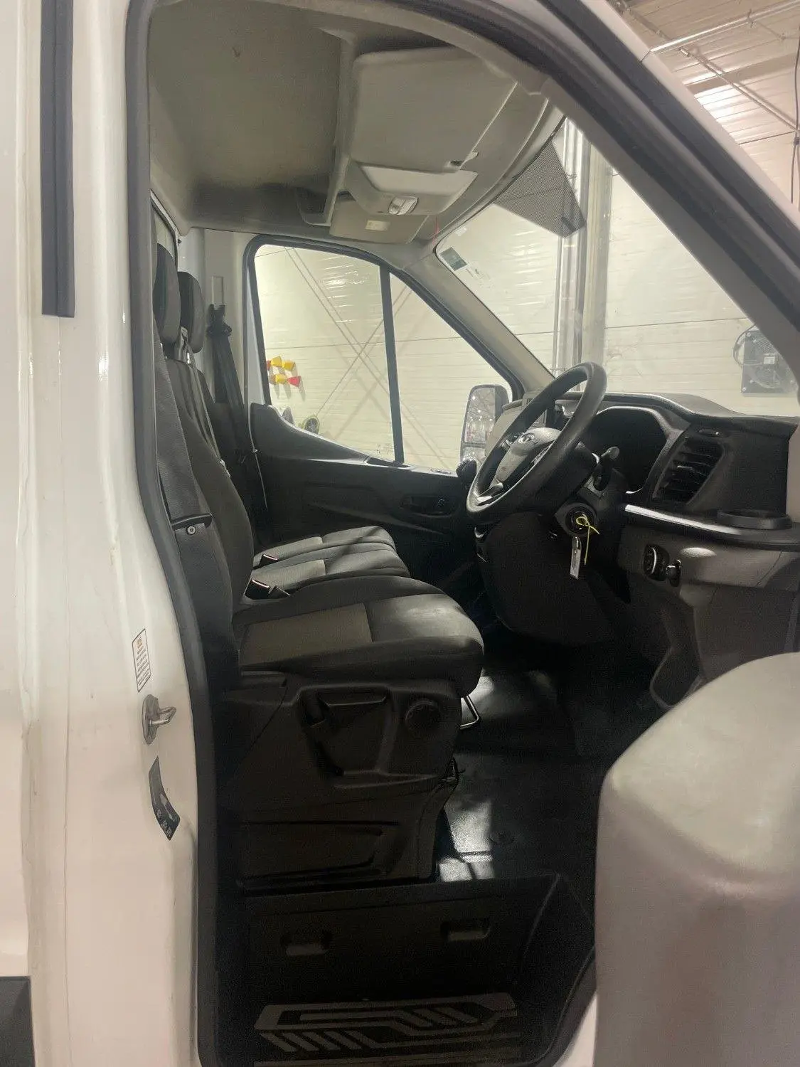 2023 Ford Transit, photo 6