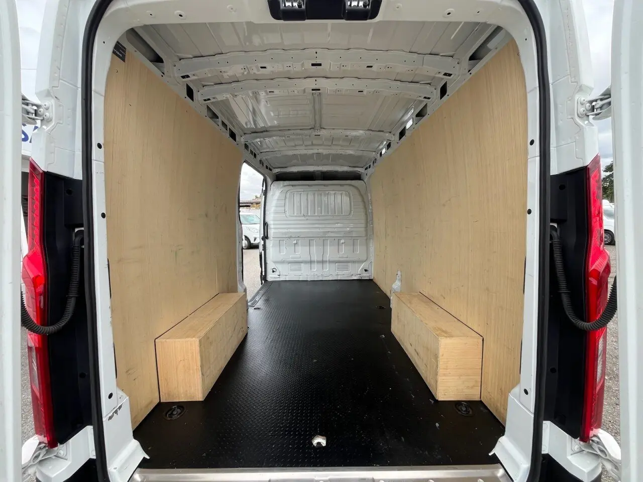 2023 Maxus Deliver 9, photo 3