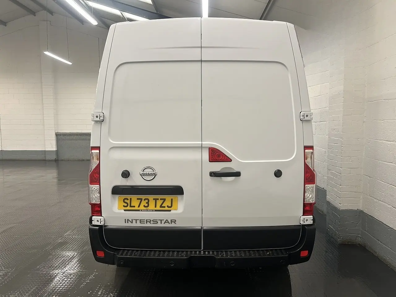 2023 Nissan Interstar, photo 4