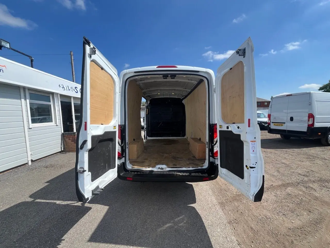 2023 Ford Transit, photo 2