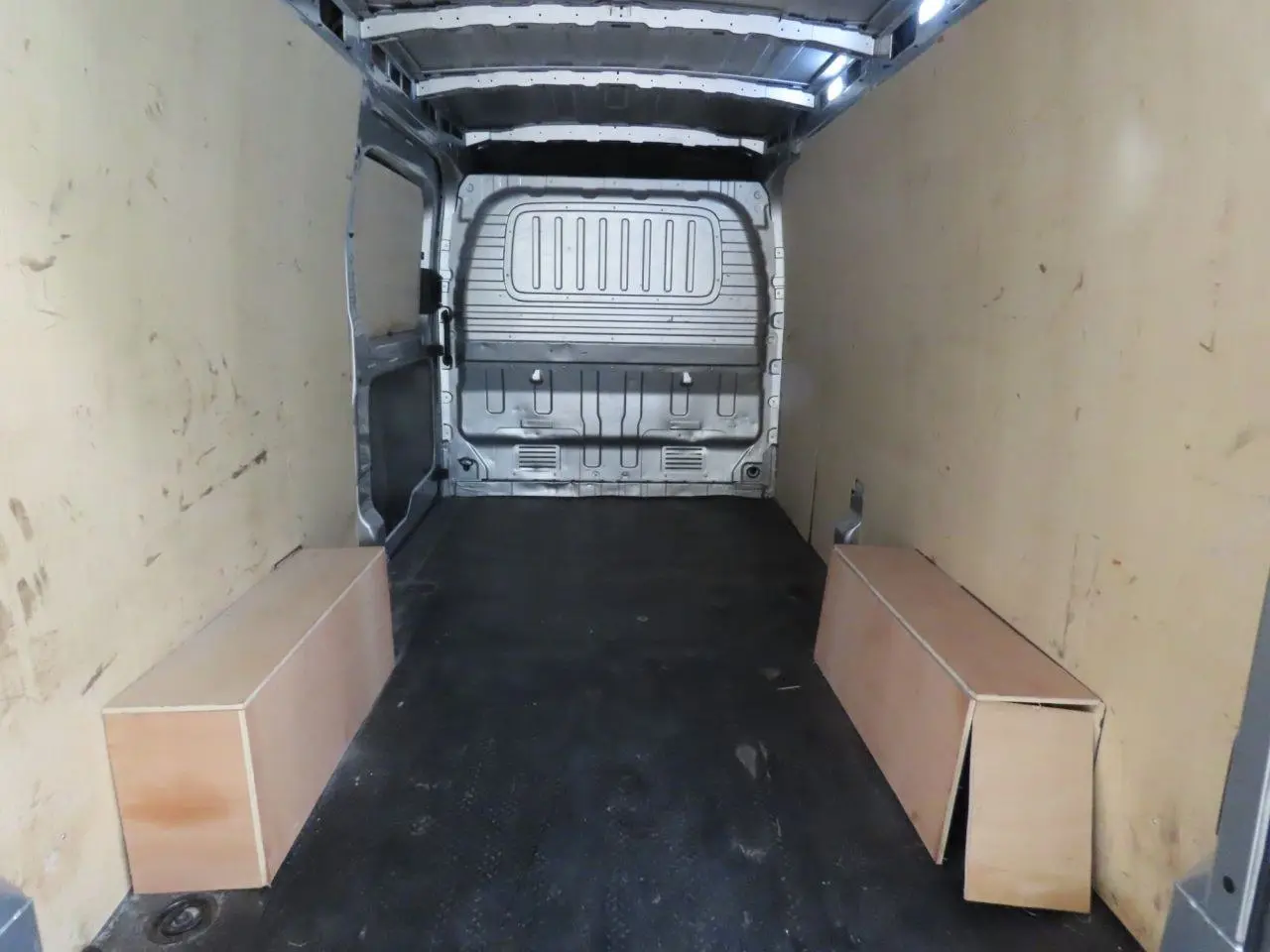 2024 Maxus Deliver 9, photo 3