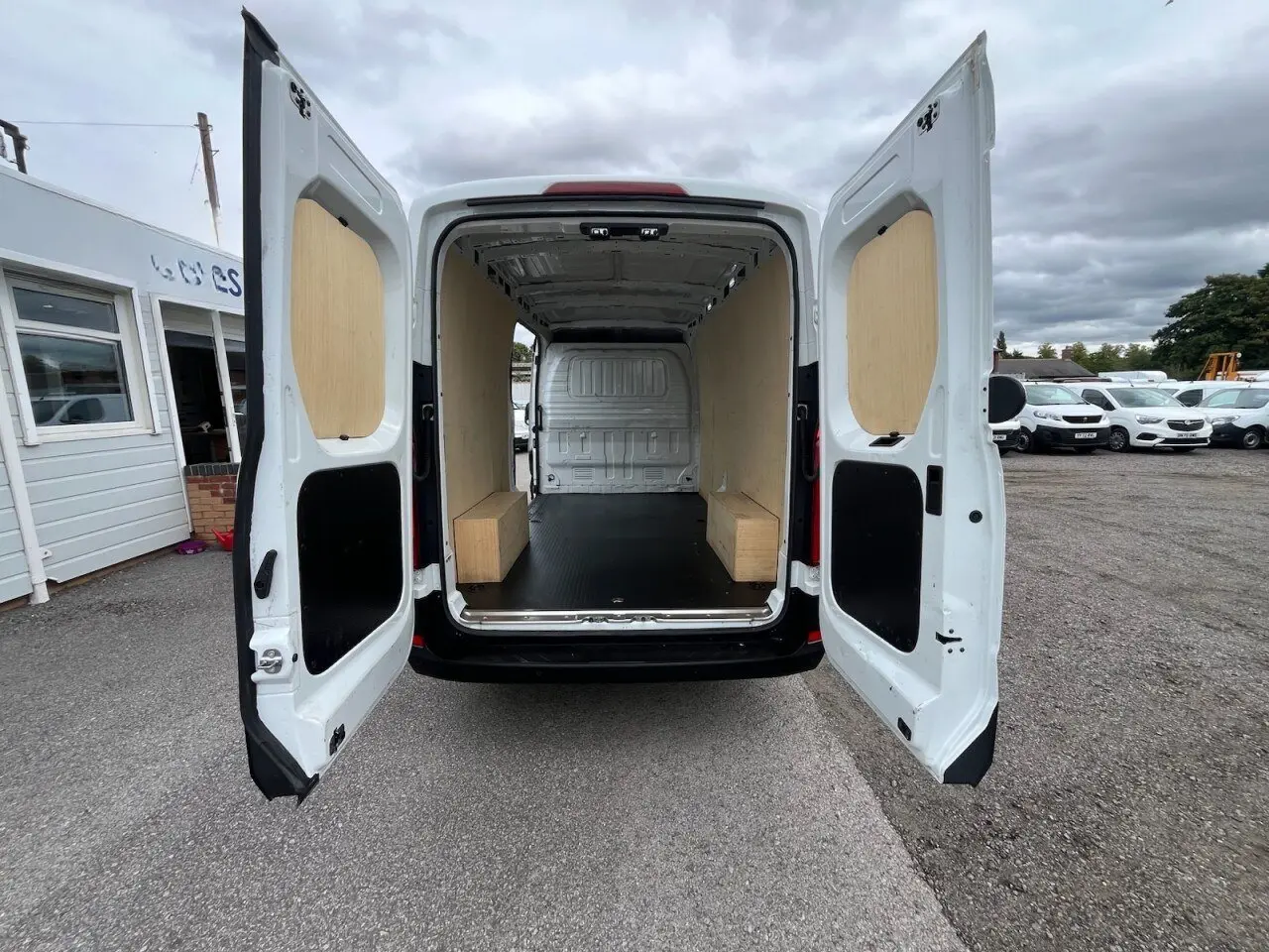 2023 Maxus Deliver 9, photo 2