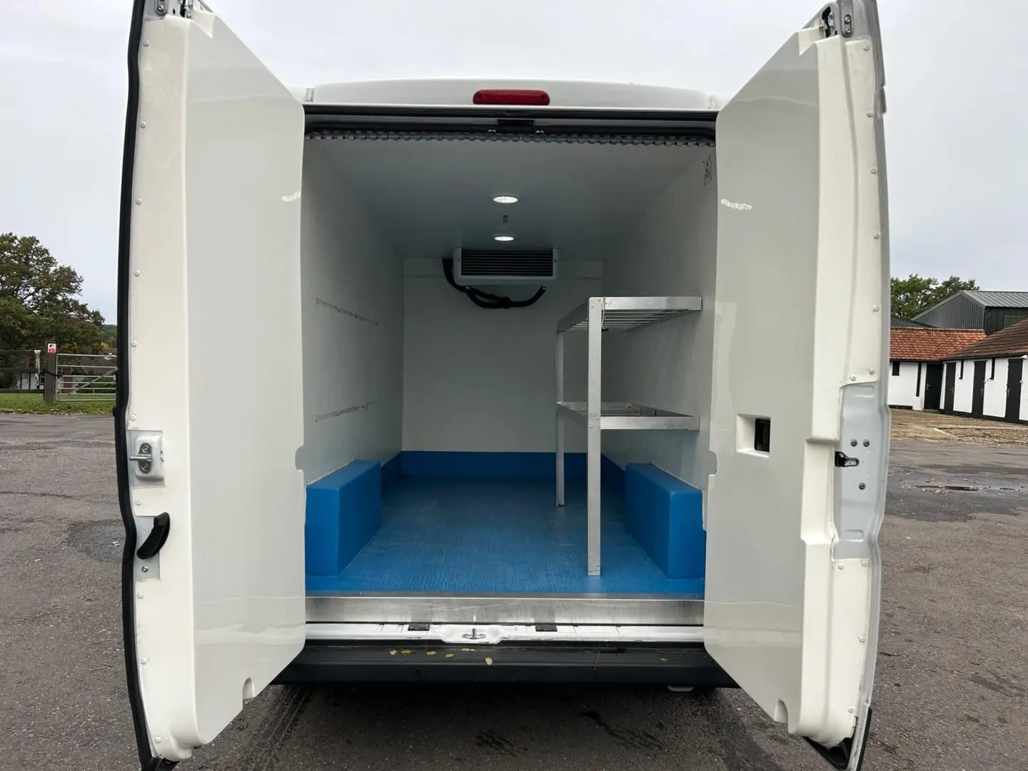 2023 Peugeot Boxer, photo 2