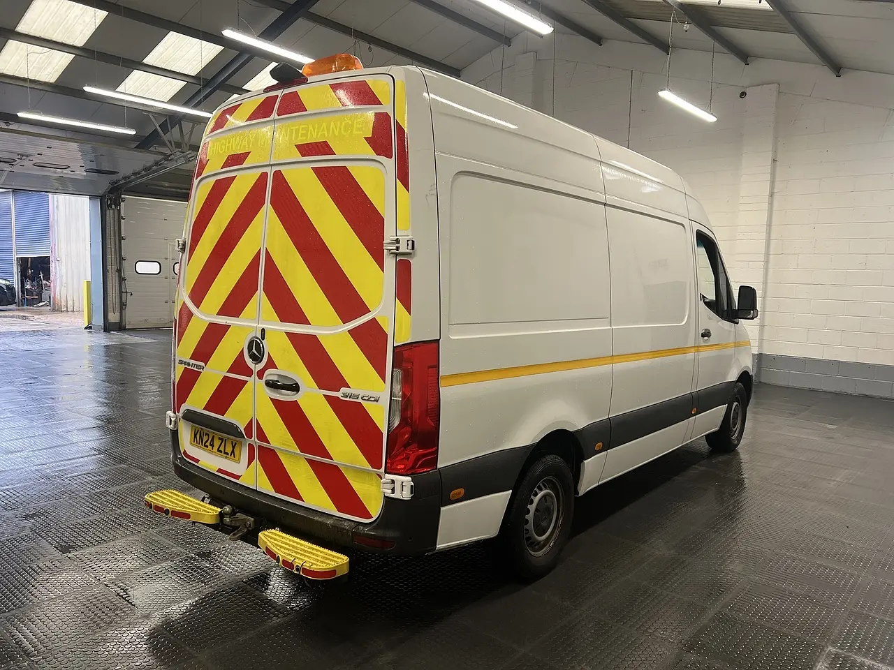 2024 Mercedes-Benz Sprinter, photo 3
