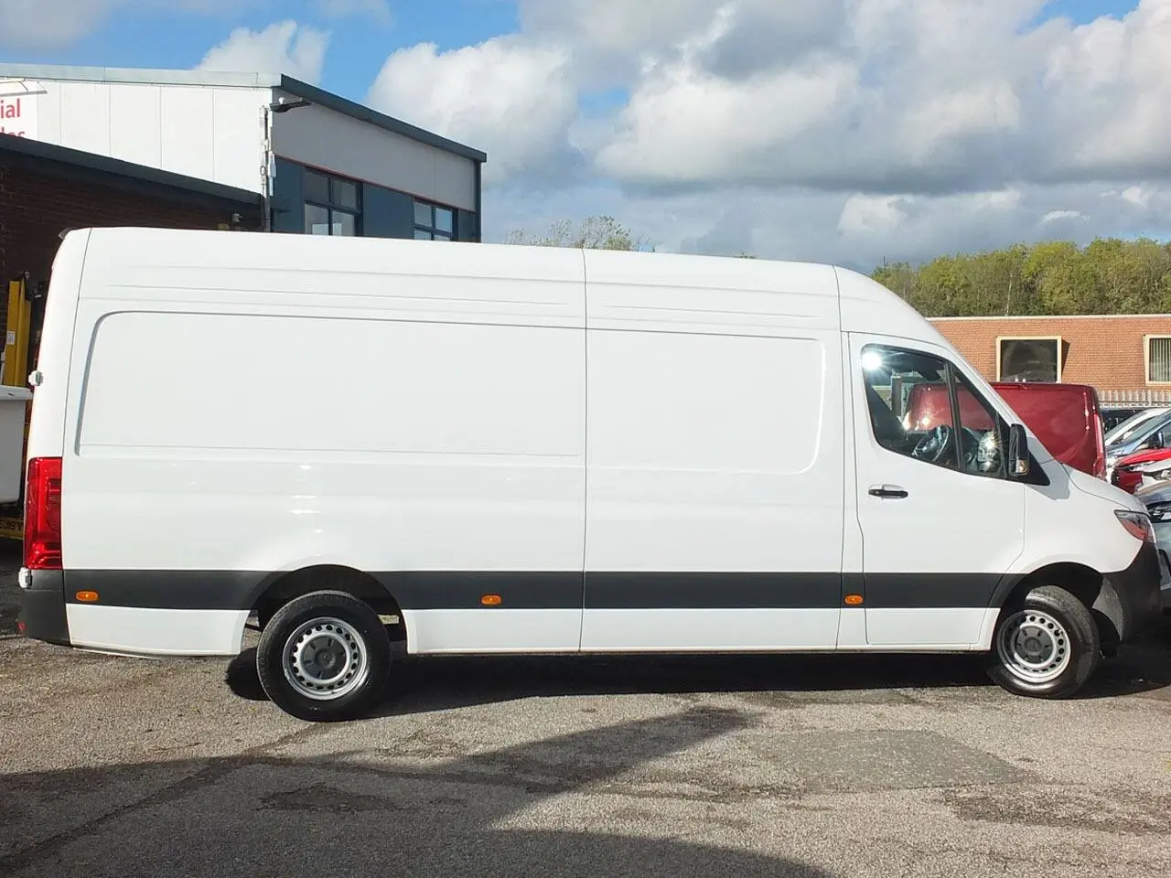 2025 Mercedes-Benz Sprinter, photo 9