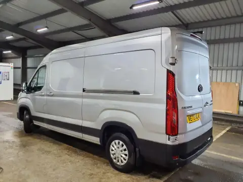 2024 Maxus Deliver 9