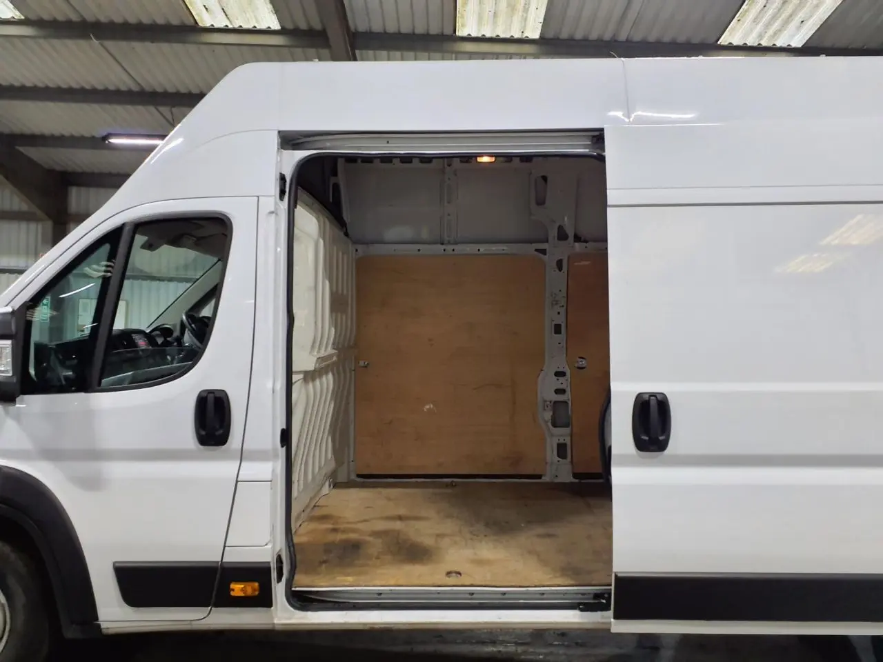 2023 Citroen Relay, photo 2