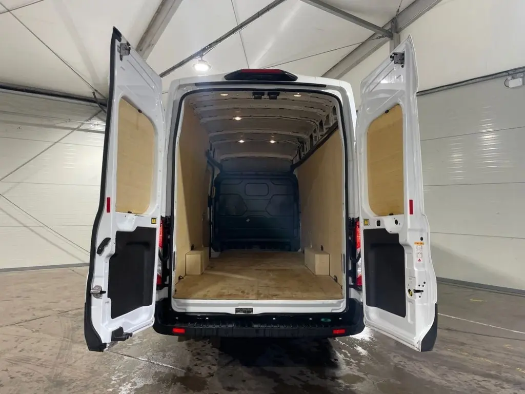 2025 Ford Transit, photo 2