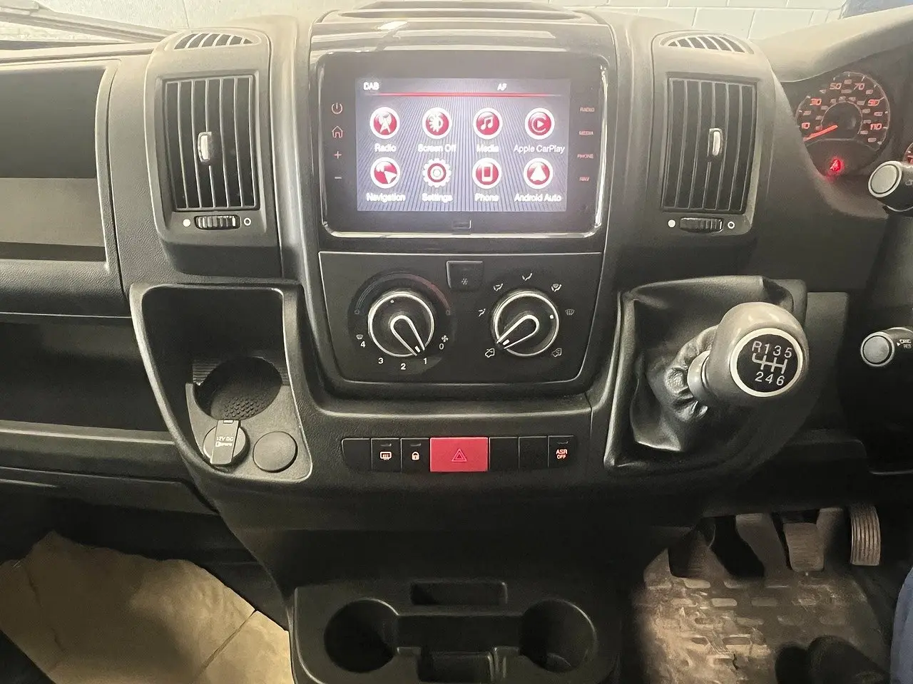2023 Peugeot Boxer, photo 4