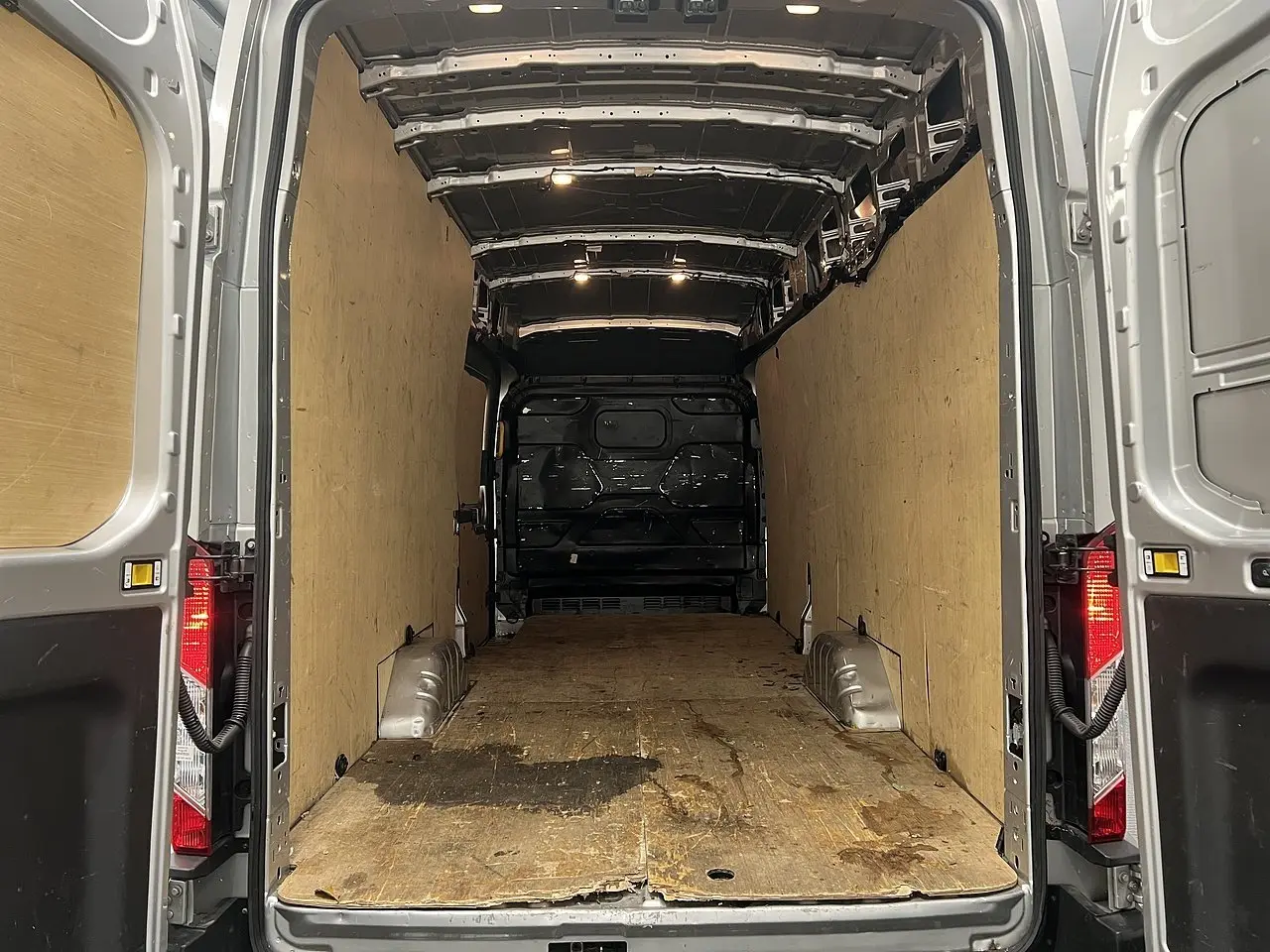 2024 Ford Transit, photo 2